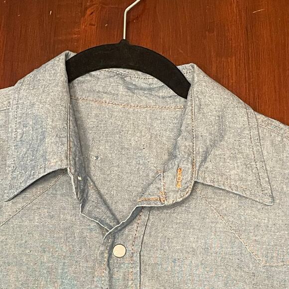 Wrangler Blue Chambray Denim Pearl Snap Button Down Shirt L XL - Picture 5 of 9
